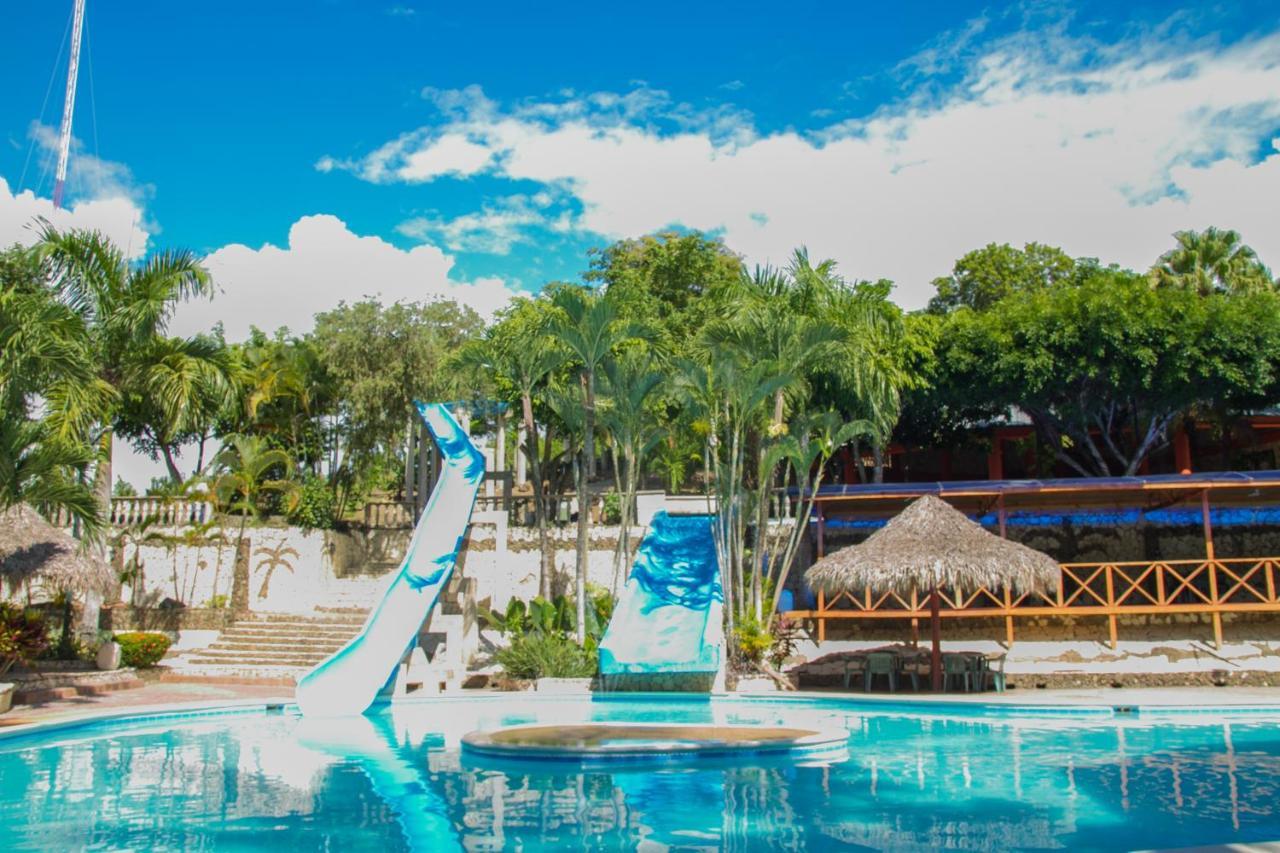 Hotel Colinas Del Rey Hato Mayor Del Rey Екстериор снимка